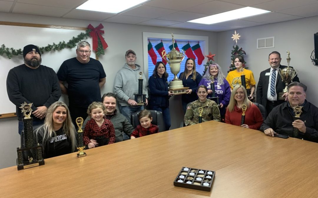Weirton Chamber awards Christmas parade trophies